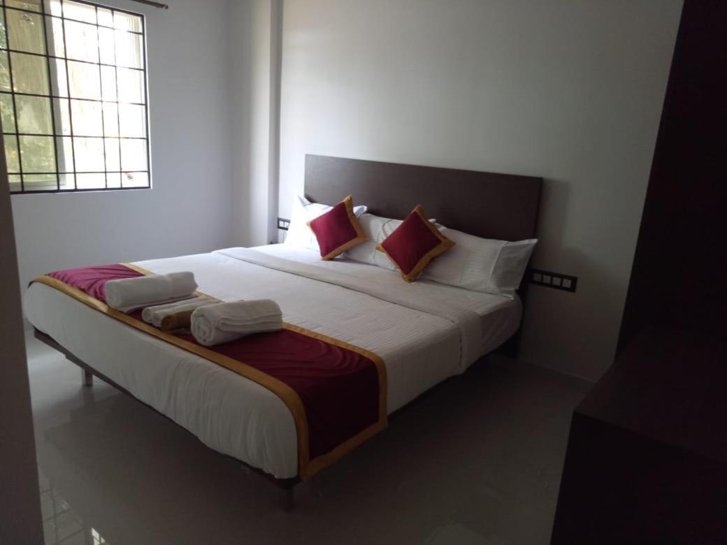 Hotel Grand Kubera Chikmagalūr Extérieur photo