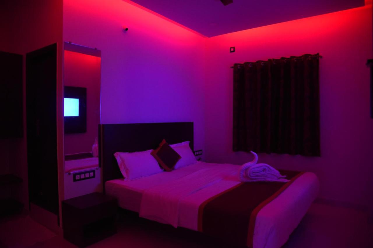Hotel Grand Kubera Chikmagalūr Extérieur photo