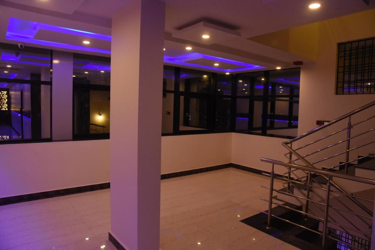 Hotel Grand Kubera Chikmagalūr Extérieur photo