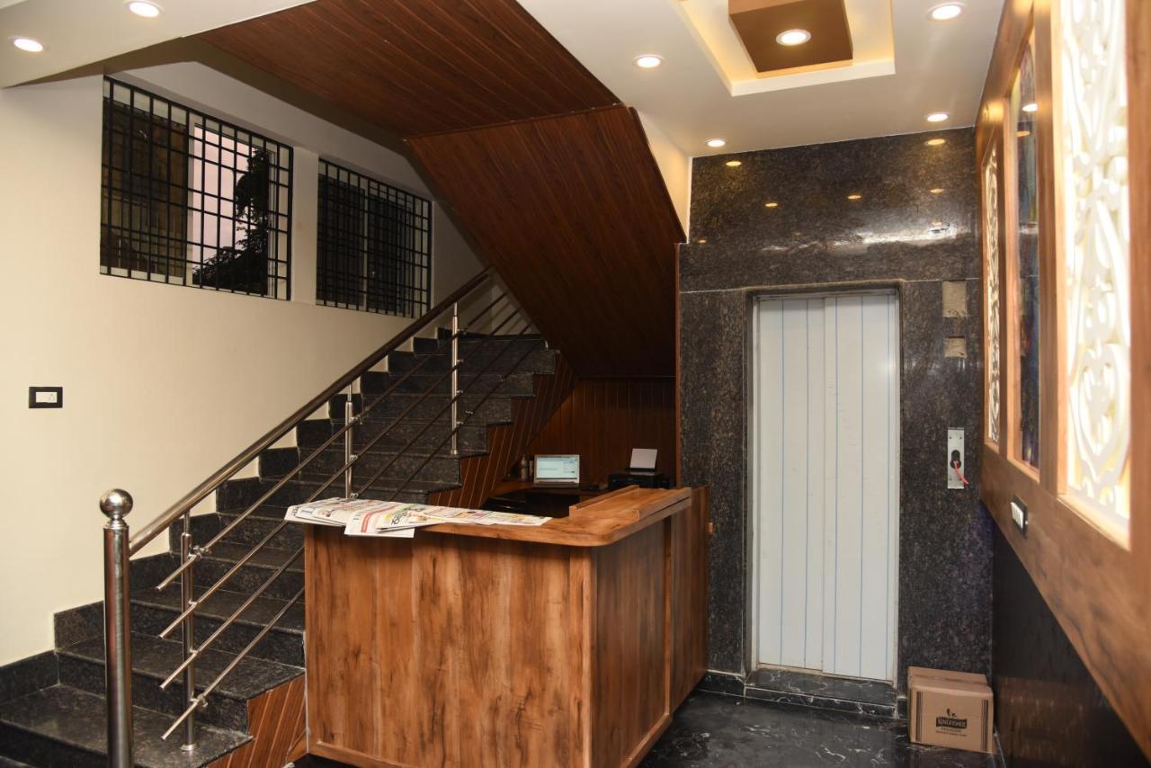 Hotel Grand Kubera Chikmagalūr Extérieur photo