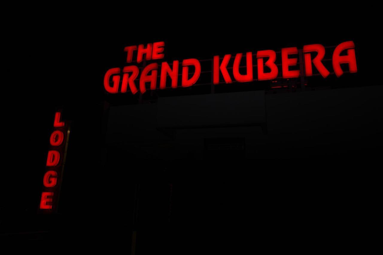 Hotel Grand Kubera Chikmagalūr Extérieur photo